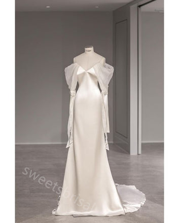 White V-neck Long Sleeves Mermaid Floor Length Prom Dress,SWS2200