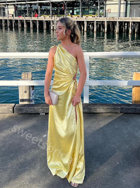 Yellow Ones Shoulder Sleeveless Side Slit Floor Length Prom Dress,SWS2262