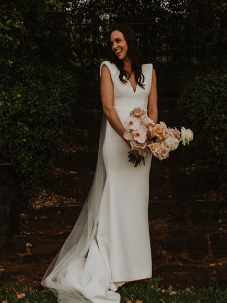 Pretty V-neck Mermaid With Train Sleeveless Long Wedding Dresses Evening Dresses, WD1129